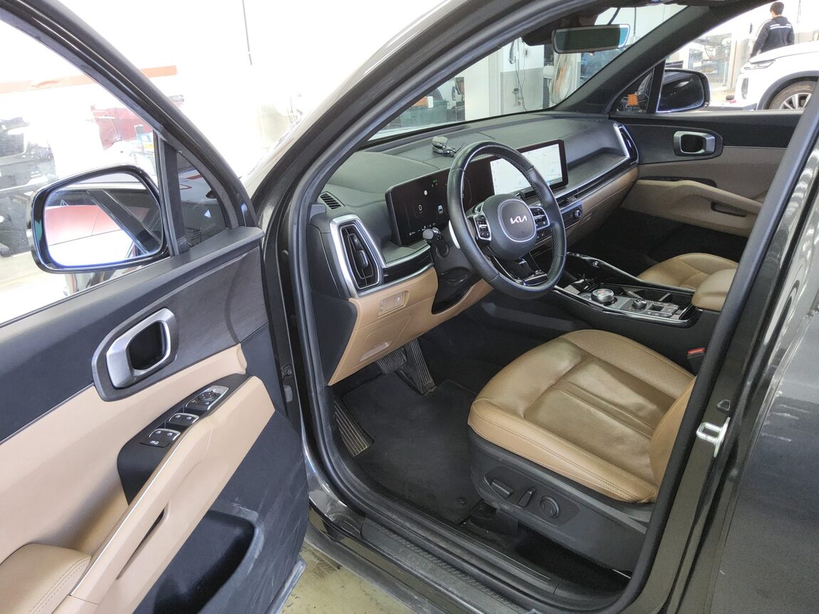 KIA THE NEW SORENTO (MQ4) 2.2 DIESEL 4WD PRESTIGE 2024 - zdjęcie 10