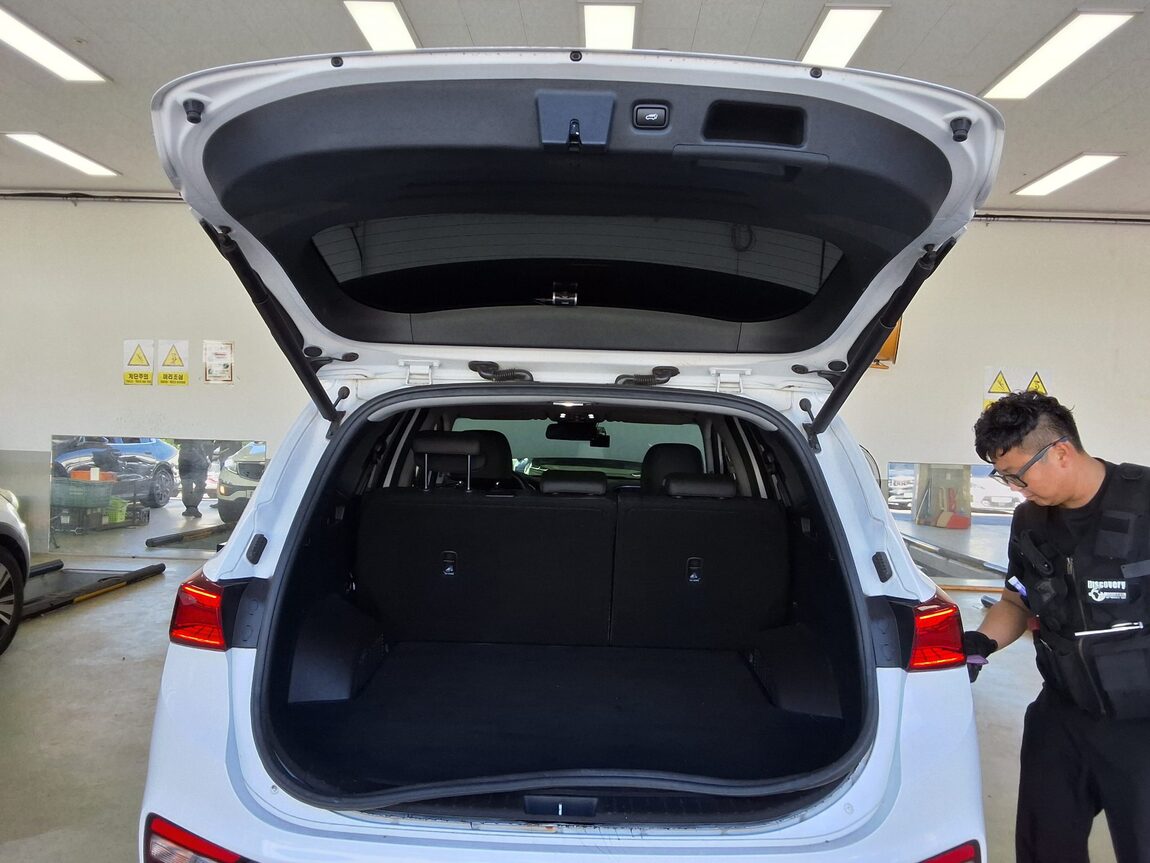 HYUNDAI SANTA FE (TM) R2.0 2WD EXCLUSIVE 2019 - zdjęcie 15