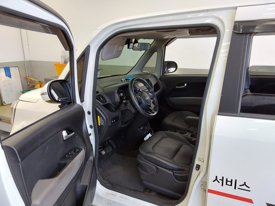 KIA THE NEW KIA RAY 1.0 GASOLINE PRESTIGE 2023 - zdjęcie 10