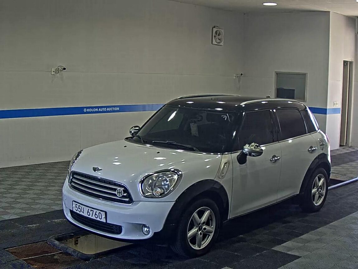 MINI COUNTRYMAN 2.0 D SE 2014 - zdjęcie 2