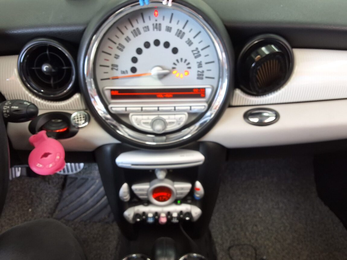 MINI COOPER (2ND GEN) 1.6 S CAMDEN 2010 - zdjęcie 21