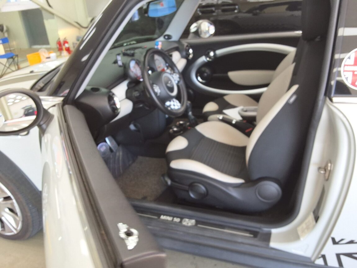 MINI COOPER (2ND GEN) 1.6 S CAMDEN 2010 - zdjęcie 11