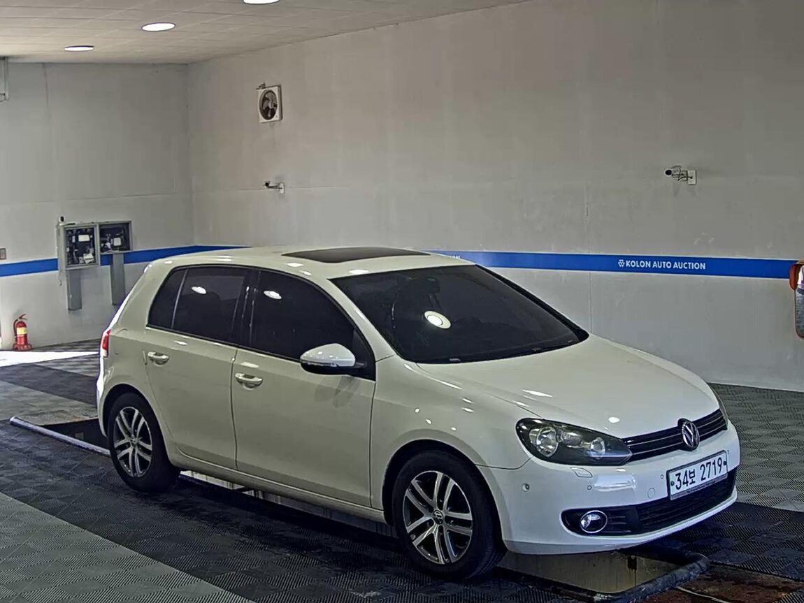 VOLKSWAGEN GOLF (6TH GEN) 2.0 TDI 2012 - zdjęcie 3