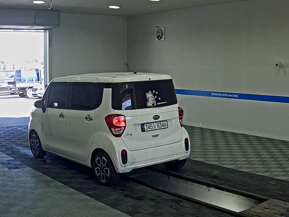 KIA THE NEW RAY 1.0 GASOLINE LUXURY 2019 - zdjęcie 6