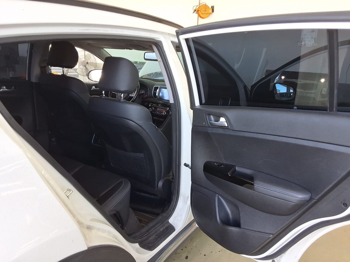 KIA NEW SPORTAGE R2.0 2WD NOBLESSE PLUS 2018 - zdjęcie 13