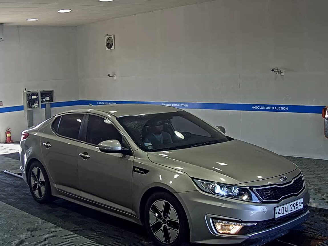 KIA K5 HYBRID NOBLESSE 2014 - zdjęcie 3