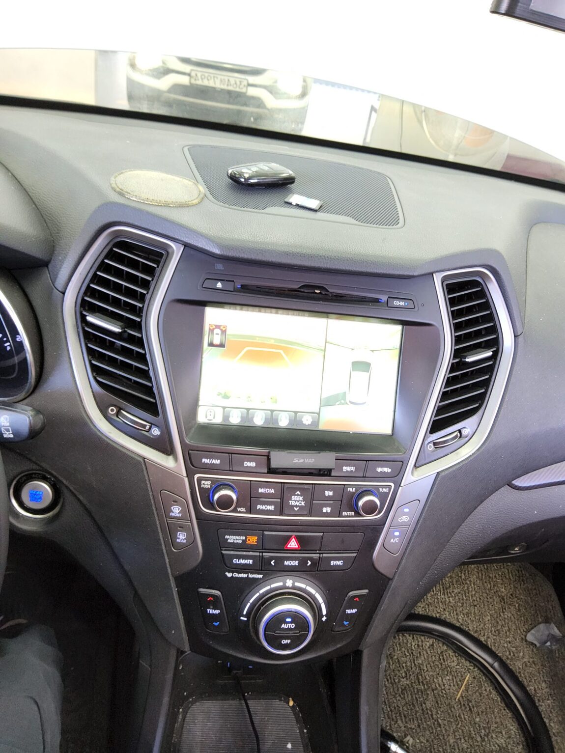 HYUNDAI SANTA FE THE PRIME DIESEL R2.0 4WD EXCLUSIVE SPECIAL 2016 - zdjęcie 18