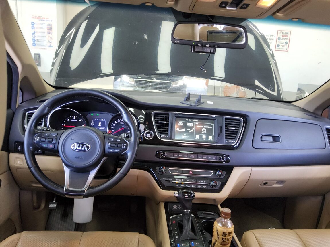 KIA ALL NEW CARNIVAL 9-SEATER DIESEL NOBLESSE 2016 - zdjęcie 11