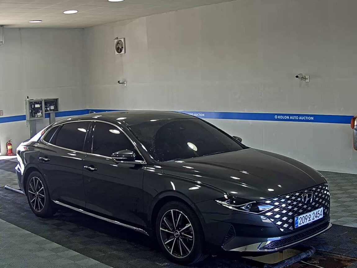 HYUNDAI THE NEW GRANDEUR IG GASOLINE 3.3 EXCLUSIVE 2022 - zdjęcie 3