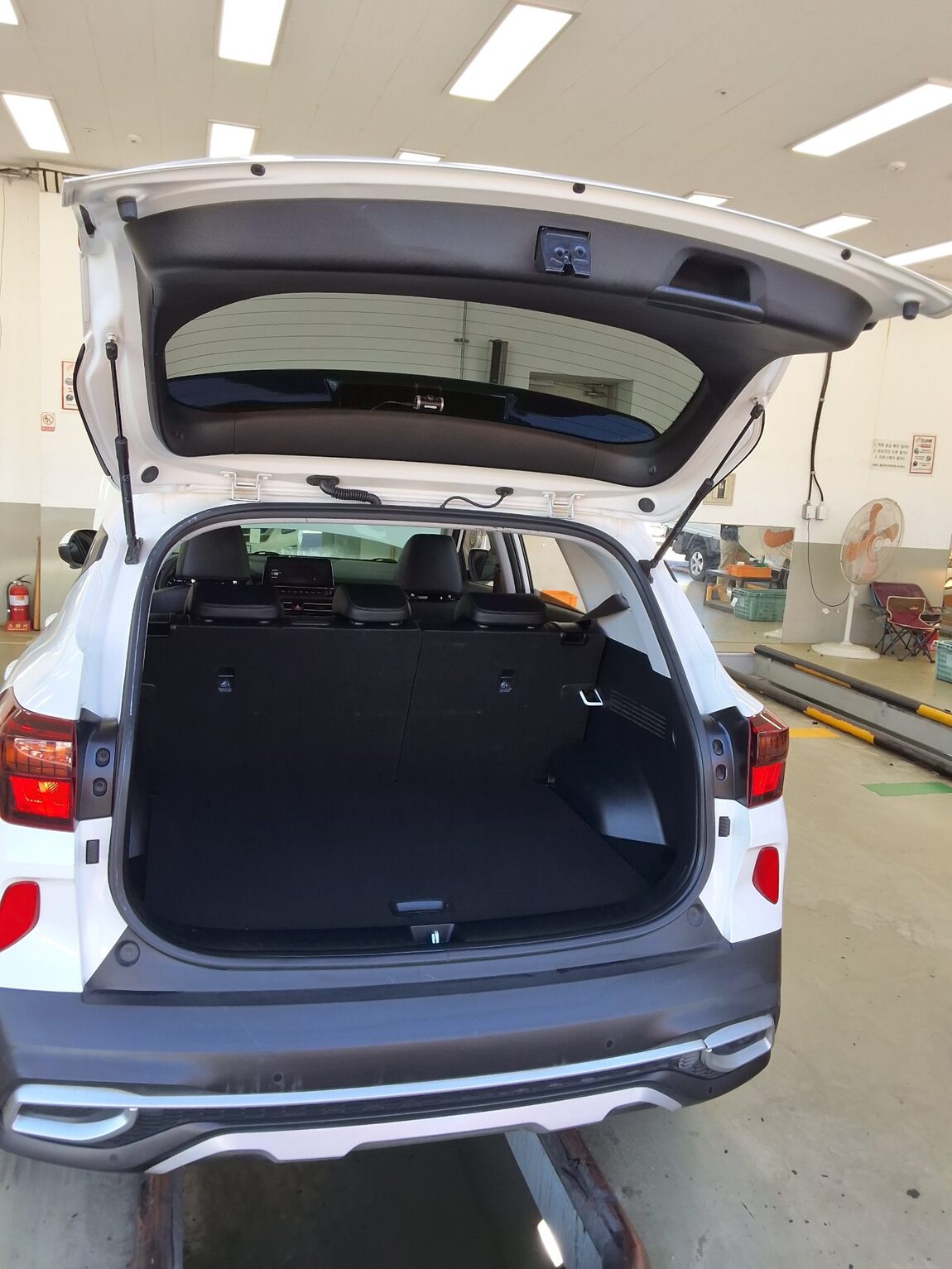 KIA SELTOS 1.6 GASOLINE 2WD PRESTIGE 2020 - zdjęcie 15