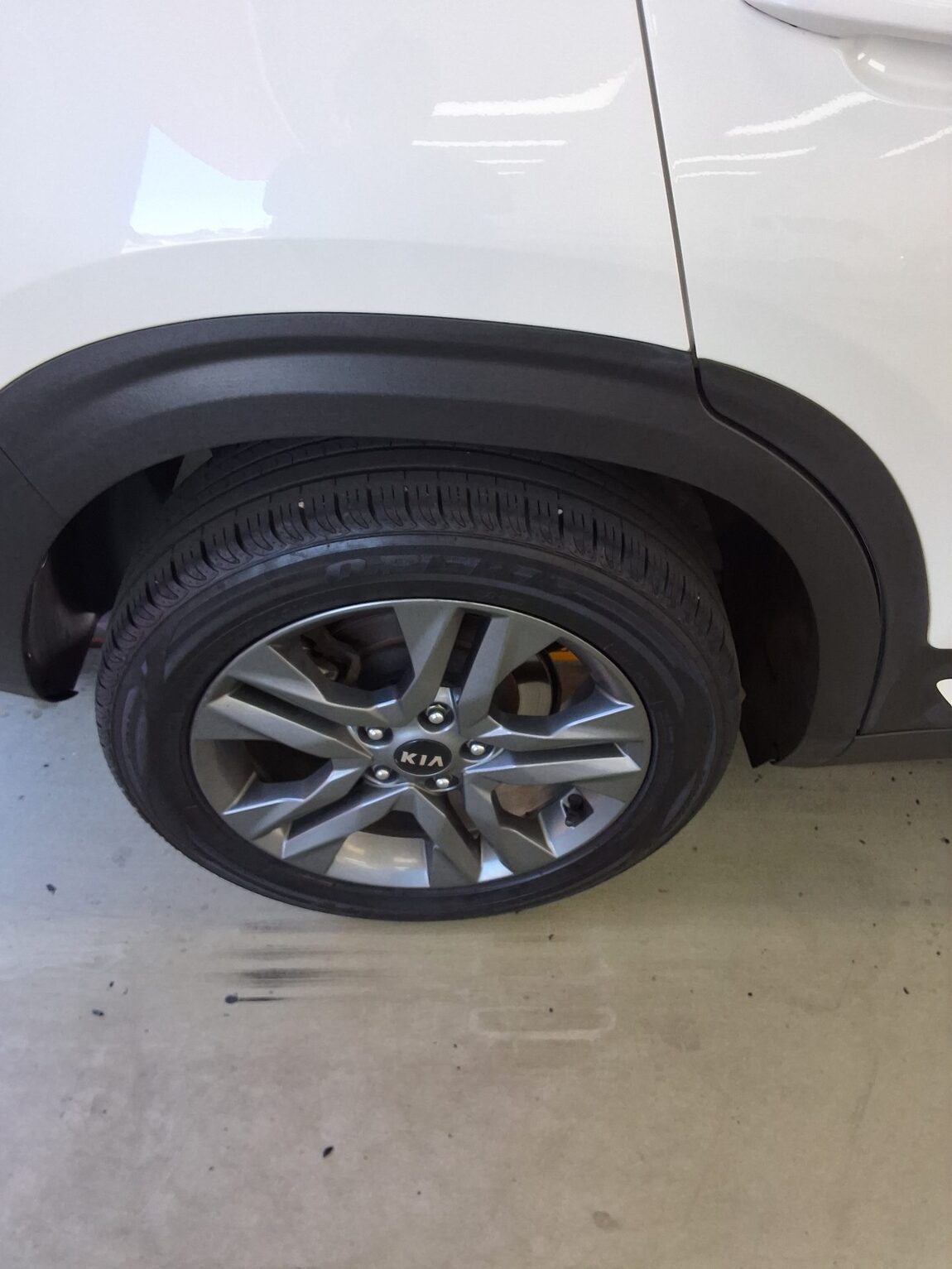 KIA SELTOS 1.6 GASOLINE 2WD PRESTIGE 2020 - zdjęcie 24
