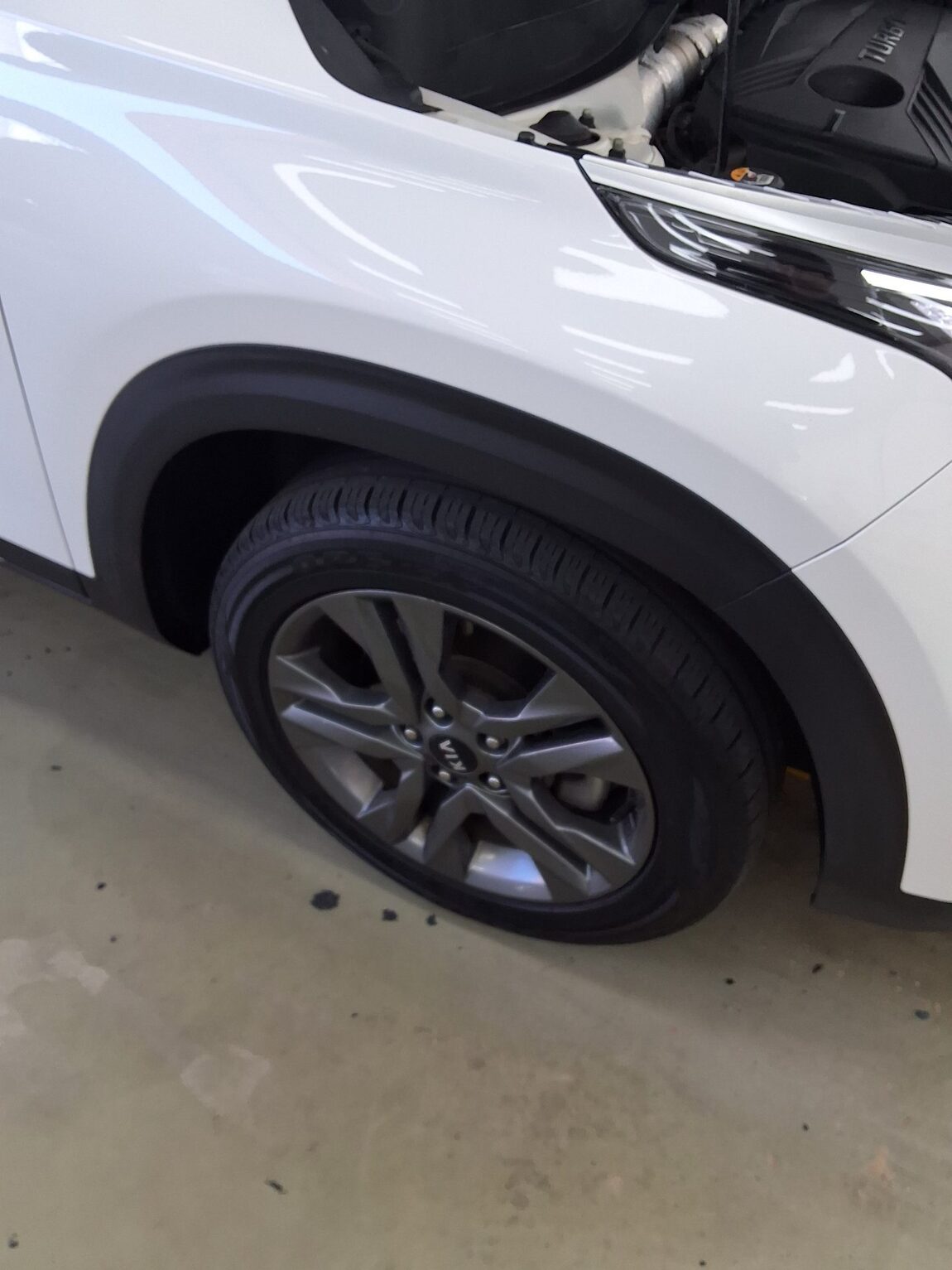 KIA SELTOS 1.6 GASOLINE 2WD PRESTIGE 2020 - zdjęcie 23