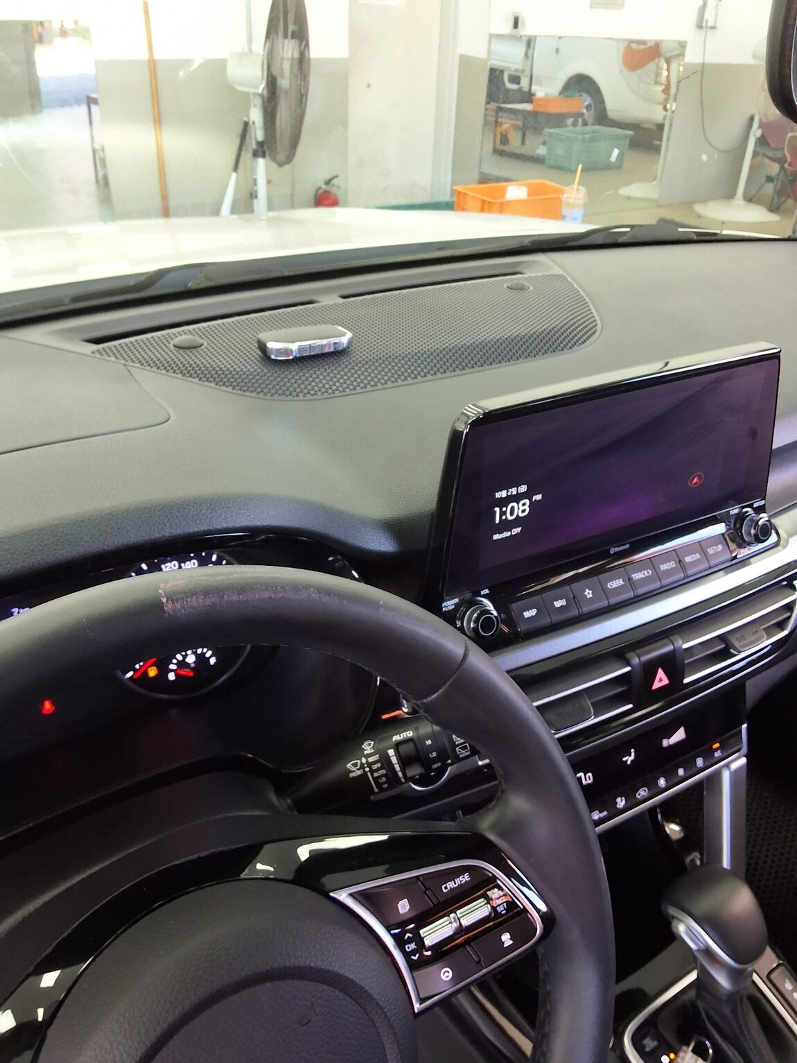 KIA SELTOS 1.6 GASOLINE 2WD PRESTIGE 2020 - zdjęcie 20