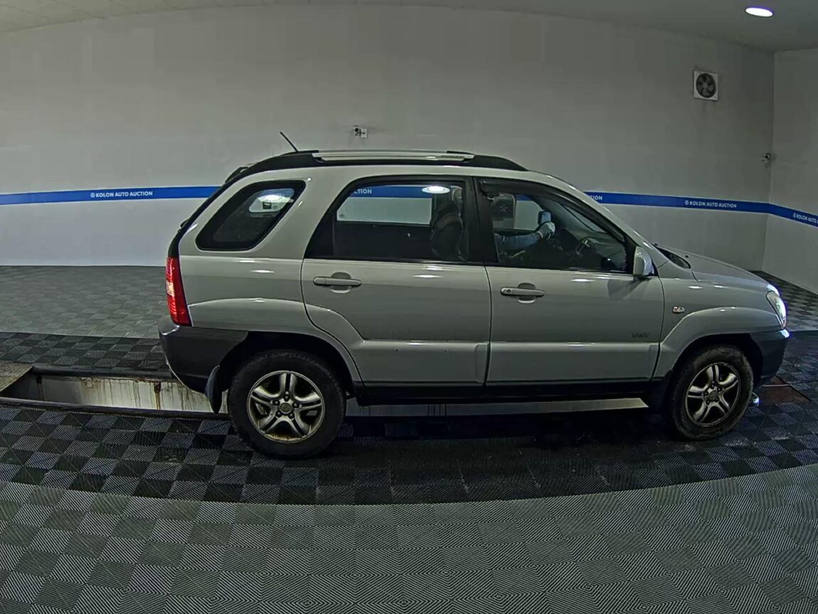 KIA NEW SPORTAGE DIESEL 2.0 VGT 2WD TLX PREMIUM MODEL 2007 - zdjęcie 4