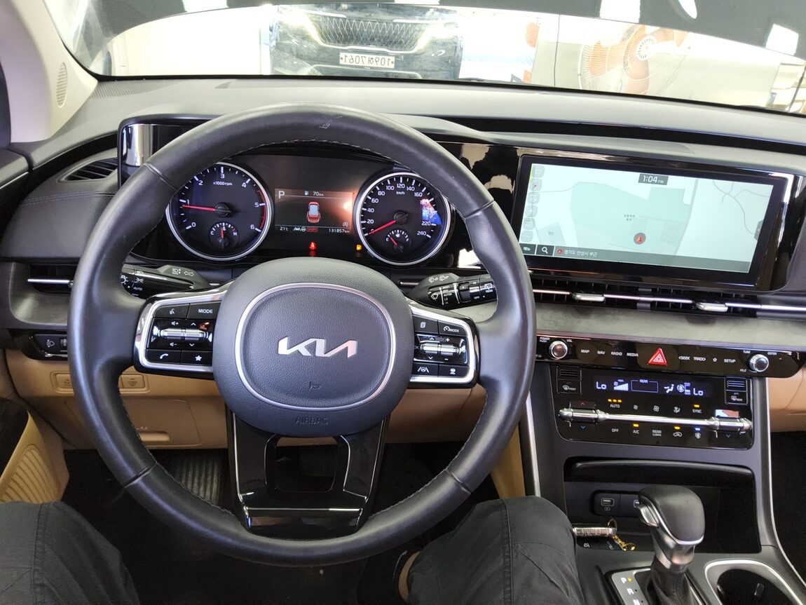 KIA NEW CARNIVAL (KA4) 9-SEATER DIESEL PRESTIGE 2023 - zdjęcie 17