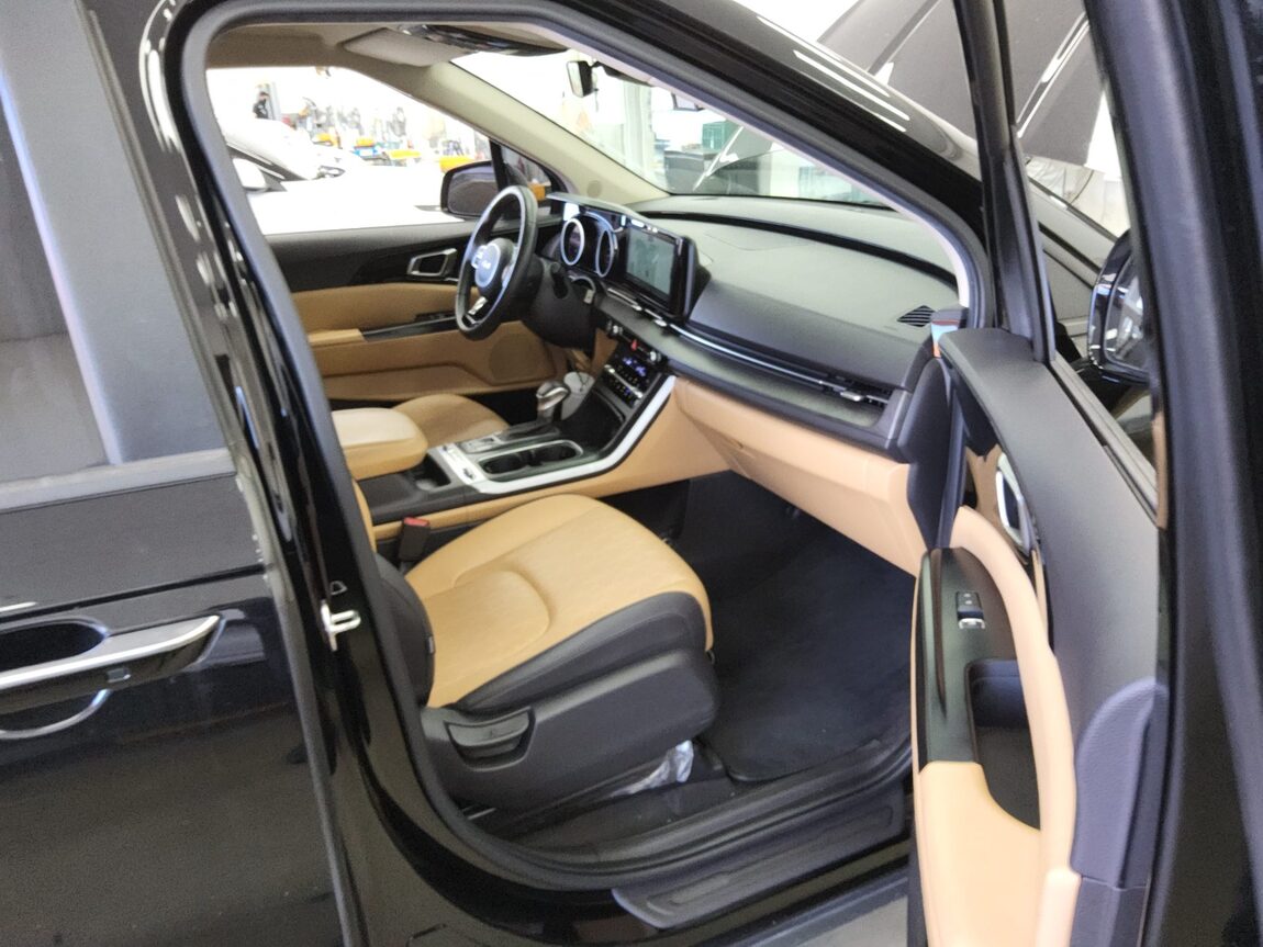 KIA NEW CARNIVAL (KA4) 9-SEATER DIESEL PRESTIGE 2023 - zdjęcie 14