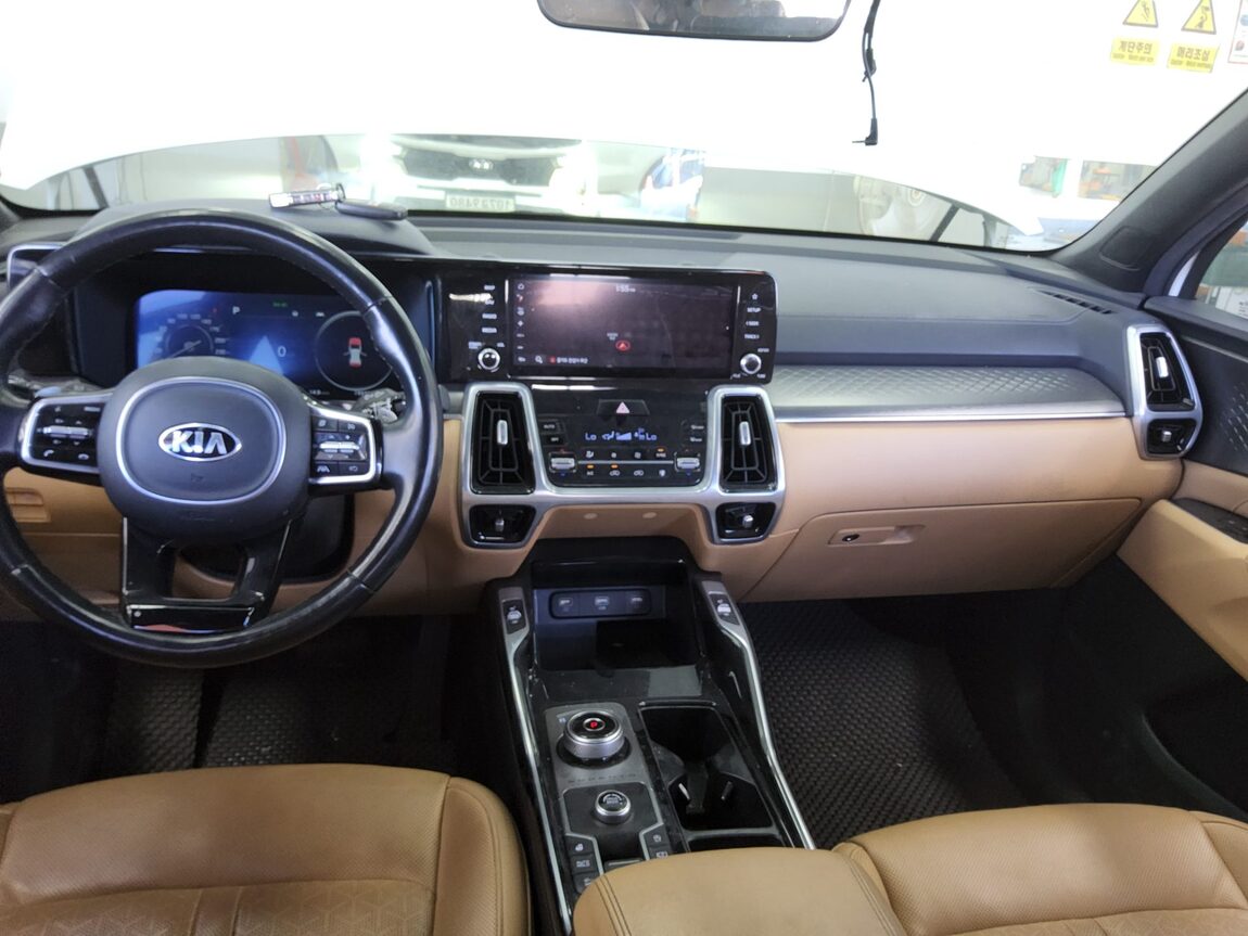 KIA NEW SORENTO (MQ4) 2.2 DIESEL 2WD NOBLESSE 2021 - zdjęcie 11