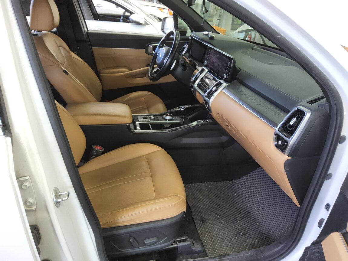 KIA NEW SORENTO (MQ4) 2.2 DIESEL 2WD NOBLESSE 2021 - zdjęcie 14