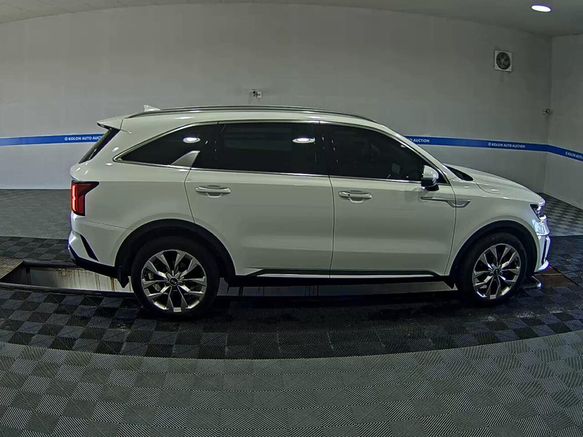 KIA NEW SORENTO (MQ4) 2.2 DIESEL 2WD NOBLESSE 2021 - zdjęcie 4