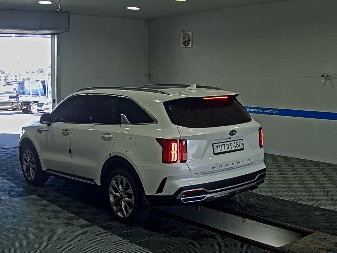 KIA NEW SORENTO (MQ4) 2.2 DIESEL 2WD NOBLESSE 2021 - zdjęcie 6
