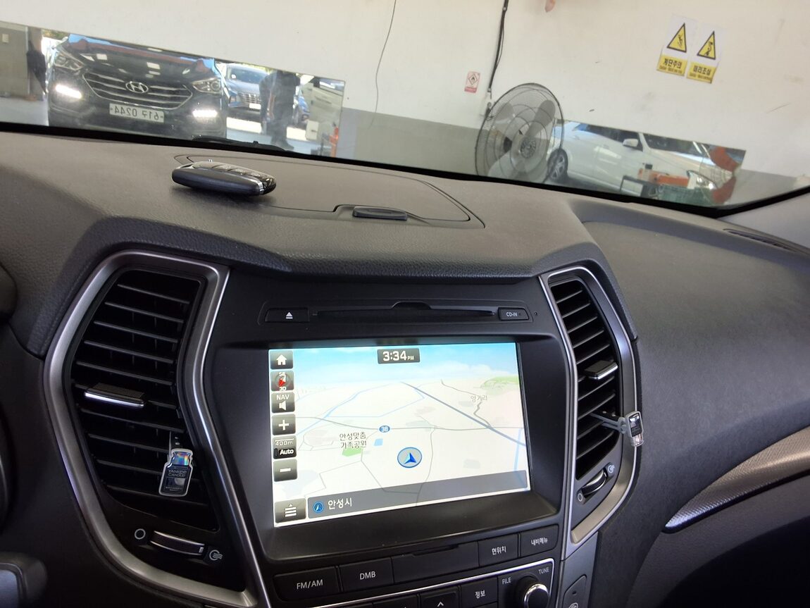 HYUNDAI SANTA FE THE PRIME DIESEL R2.2 4WD PREMIUM 2016 - zdjęcie 17