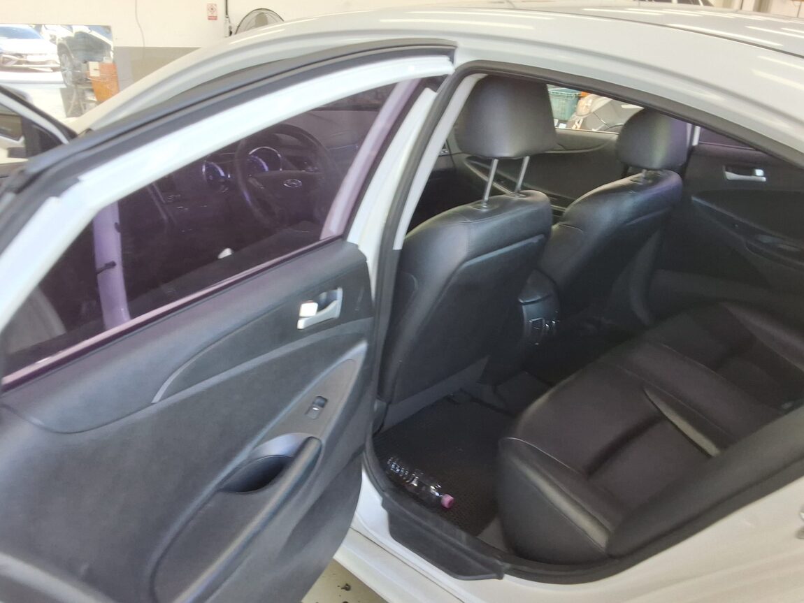 HYUNDAI SONATA THE BRILLIANT LPi RENTAL CAR SMART 2014 - zdjęcie 12