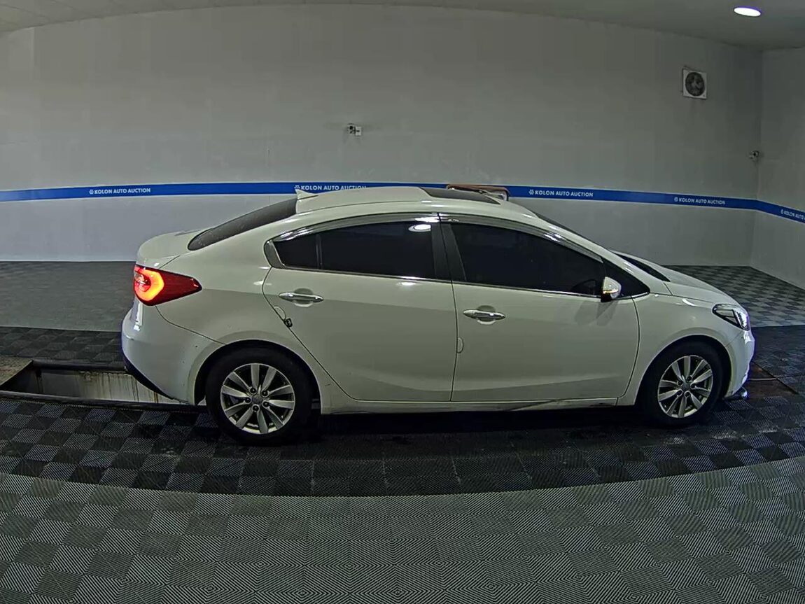 KIA K3 1.6 DIESEL NOBLESSE 2015 - zdjęcie 4