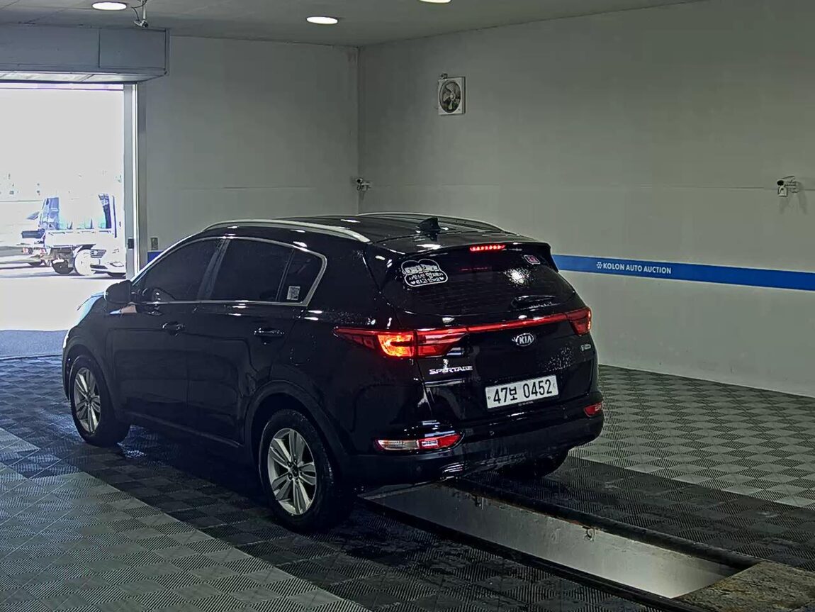 KIA NEW SPORTAGE 1.7 2WD NOBLESSE 2016 - zdjęcie 6