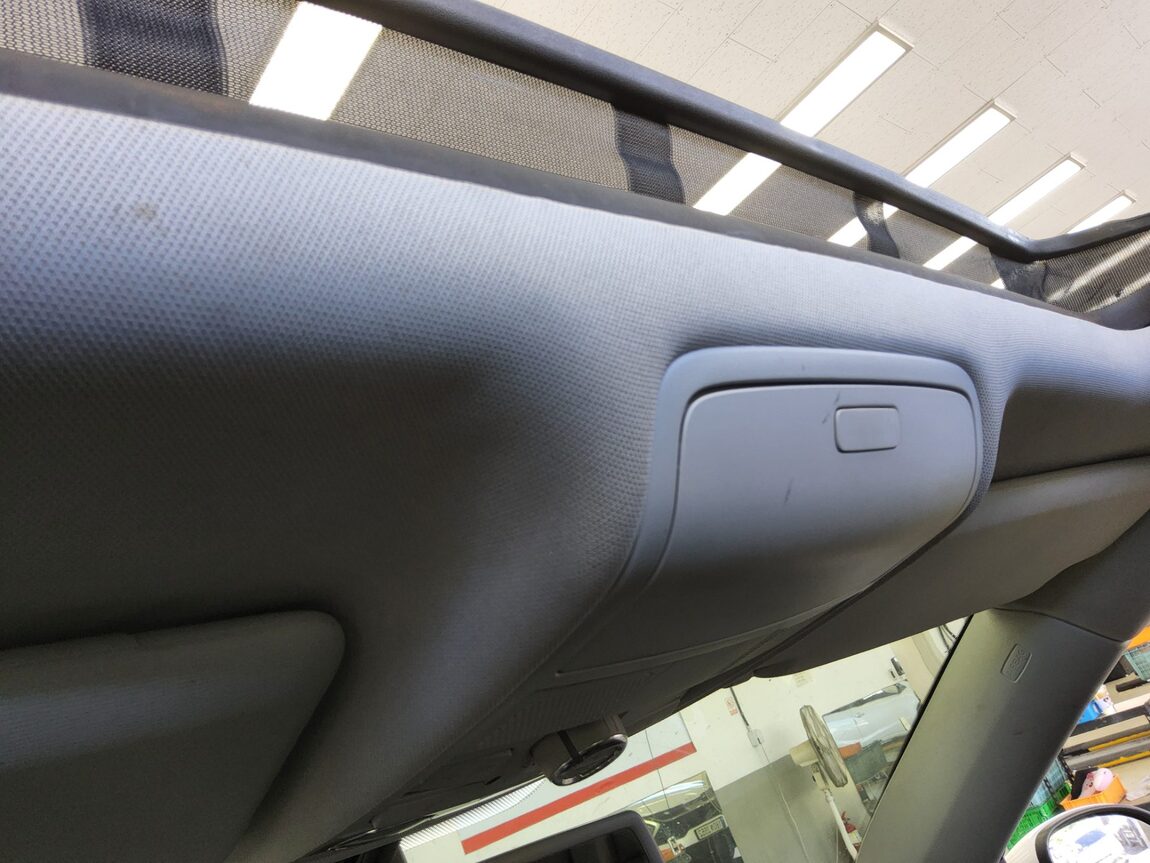 VOLKSWAGEN TIGUAN 2.0 TDI BLUEMOTION PREMIUM 2013 - zdjęcie 18