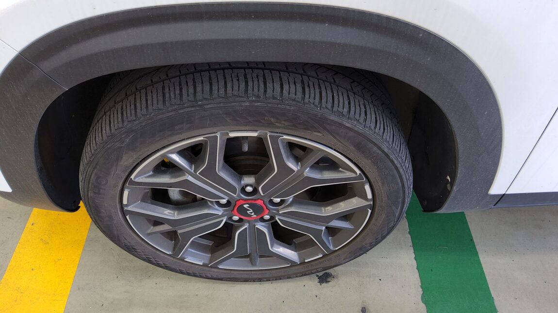 KIA SELTOS 1.6 GASOLINE 2WD SIGNATURE 2022 - zdjęcie 24
