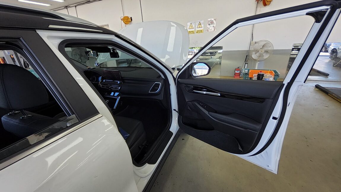 KIA SELTOS 1.6 GASOLINE 2WD SIGNATURE 2022 - zdjęcie 14