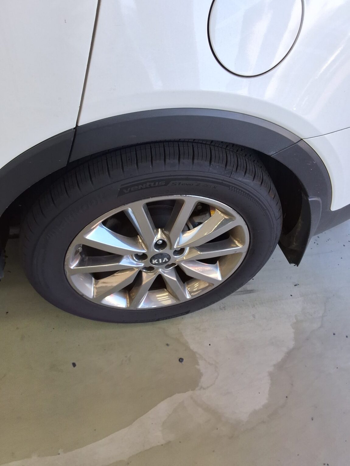 KIA ALL NEW SORENTO R2.0 2WD NOBLESSE SPECIAL 2015 - zdjęcie 21