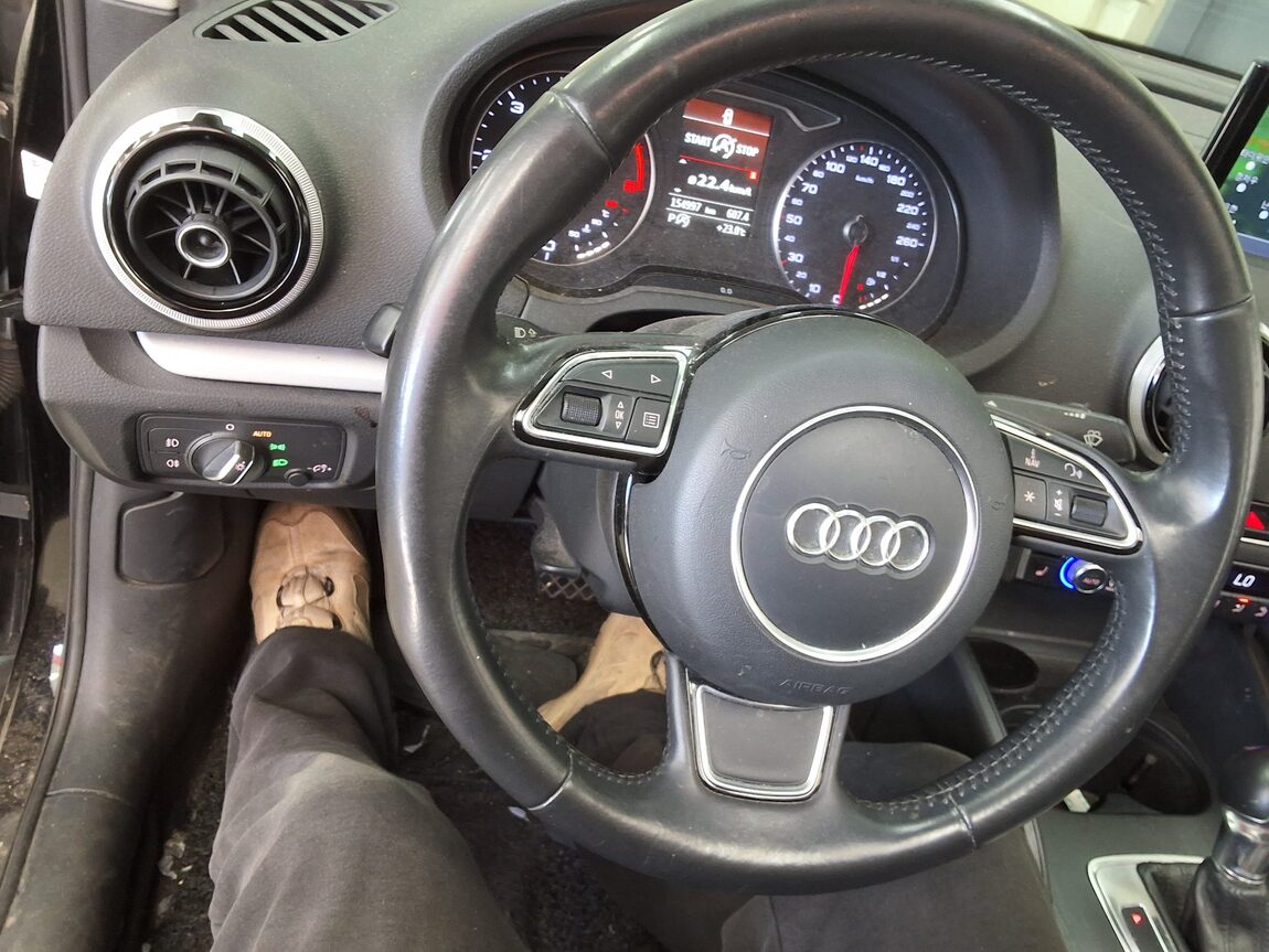 AUDI A3 (3RD GEN) 35 TDI DYNAMIC 2015 - zdjęcie 23