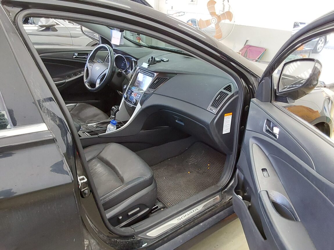 HYUNDAI YF SONATA HYBRID PREMIUM 2014 - zdjęcie 14