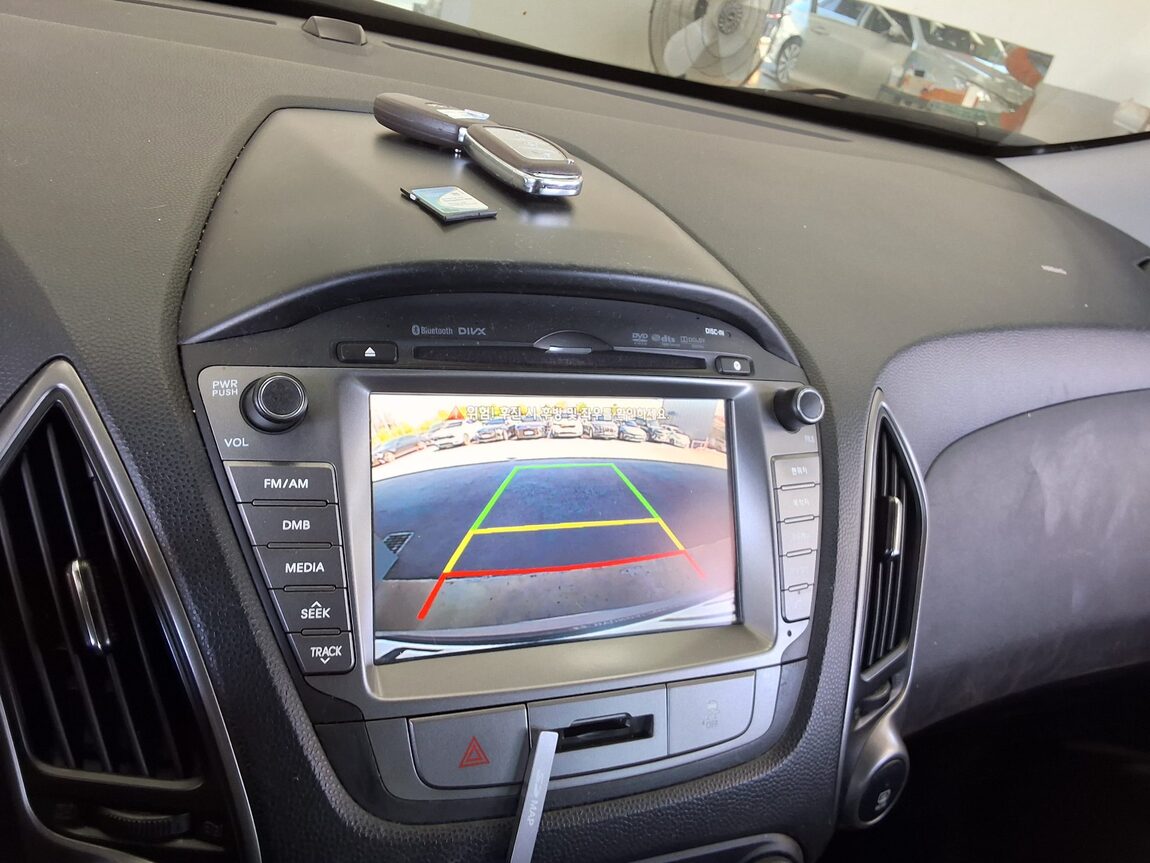 HYUNDAI NEW TUCSON ix DIESEL R2.0 2WD SMART SPECIAL 2014 - zdjęcie 18