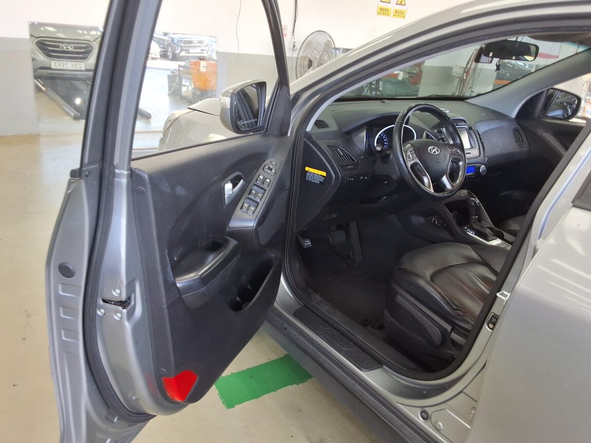 HYUNDAI NEW TUCSON ix DIESEL R2.0 2WD SMART SPECIAL 2014 - zdjęcie 10