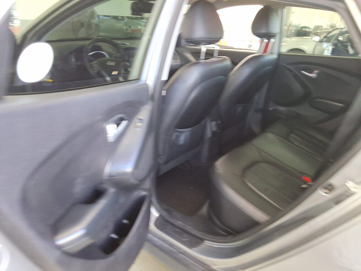 HYUNDAI NEW TUCSON ix DIESEL R2.0 2WD SMART SPECIAL 2014 - zdjęcie 12