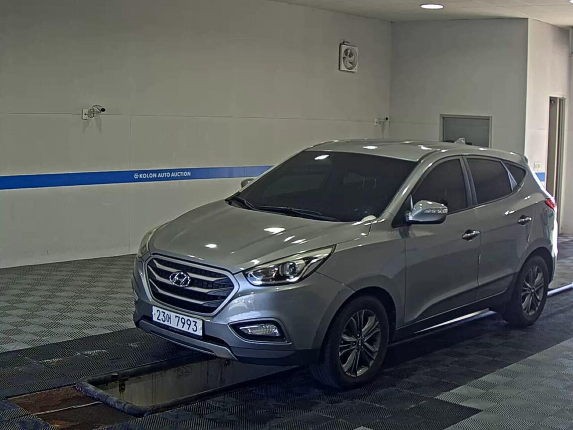 HYUNDAI NEW TUCSON ix DIESEL R2.0 2WD SMART SPECIAL 2014 - zdjęcie 2
