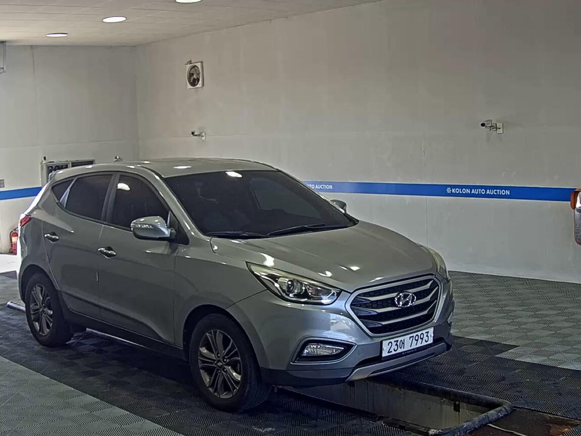 HYUNDAI NEW TUCSON ix DIESEL R2.0 2WD SMART SPECIAL 2014 - zdjęcie 3
