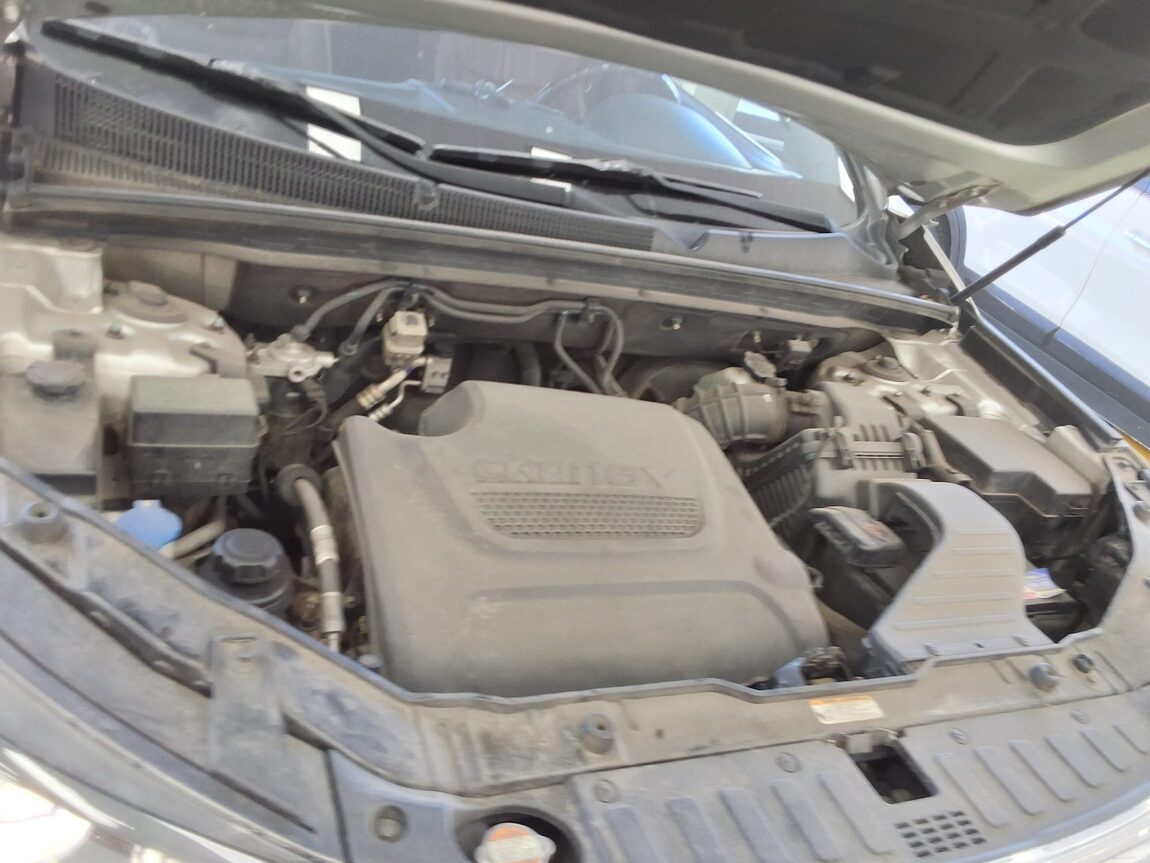 KIA SORENTO R DIESEL 2.0 2WD LIMITED PREMIUM 2012 - zdjęcie 21