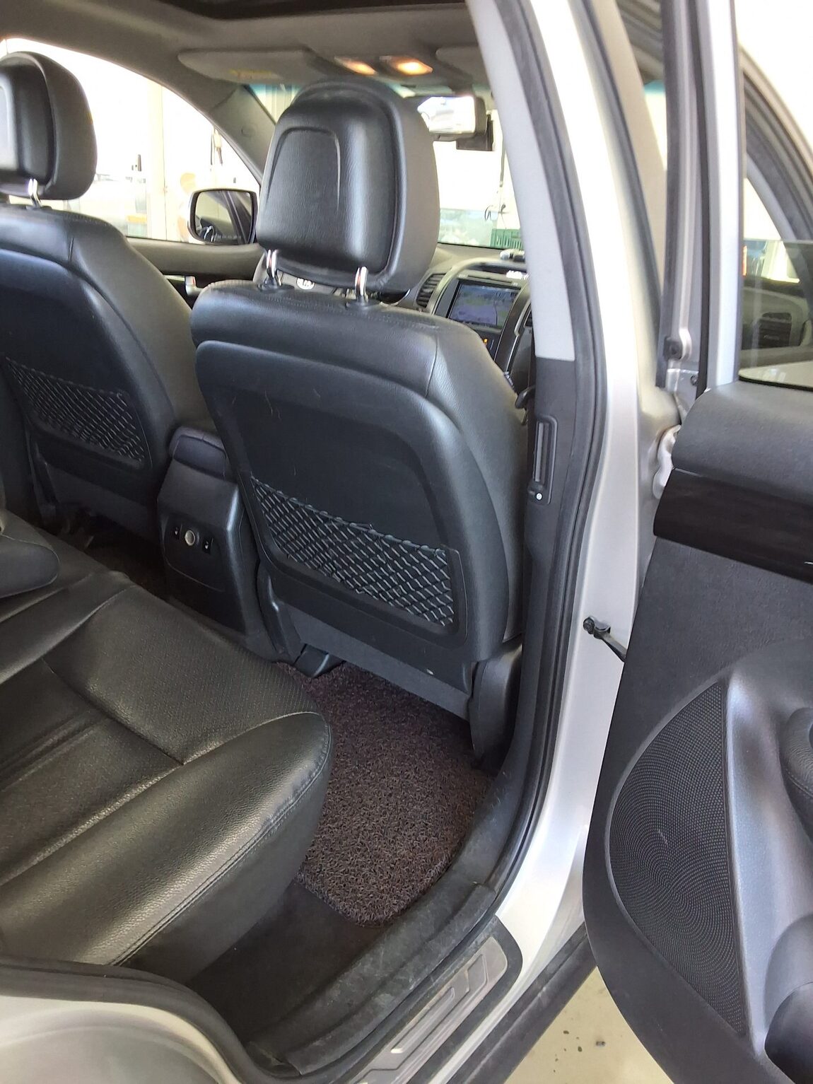 KIA SORENTO R DIESEL 2.2 2WD TLX PREMIUM 2010 - zdjęcie 13