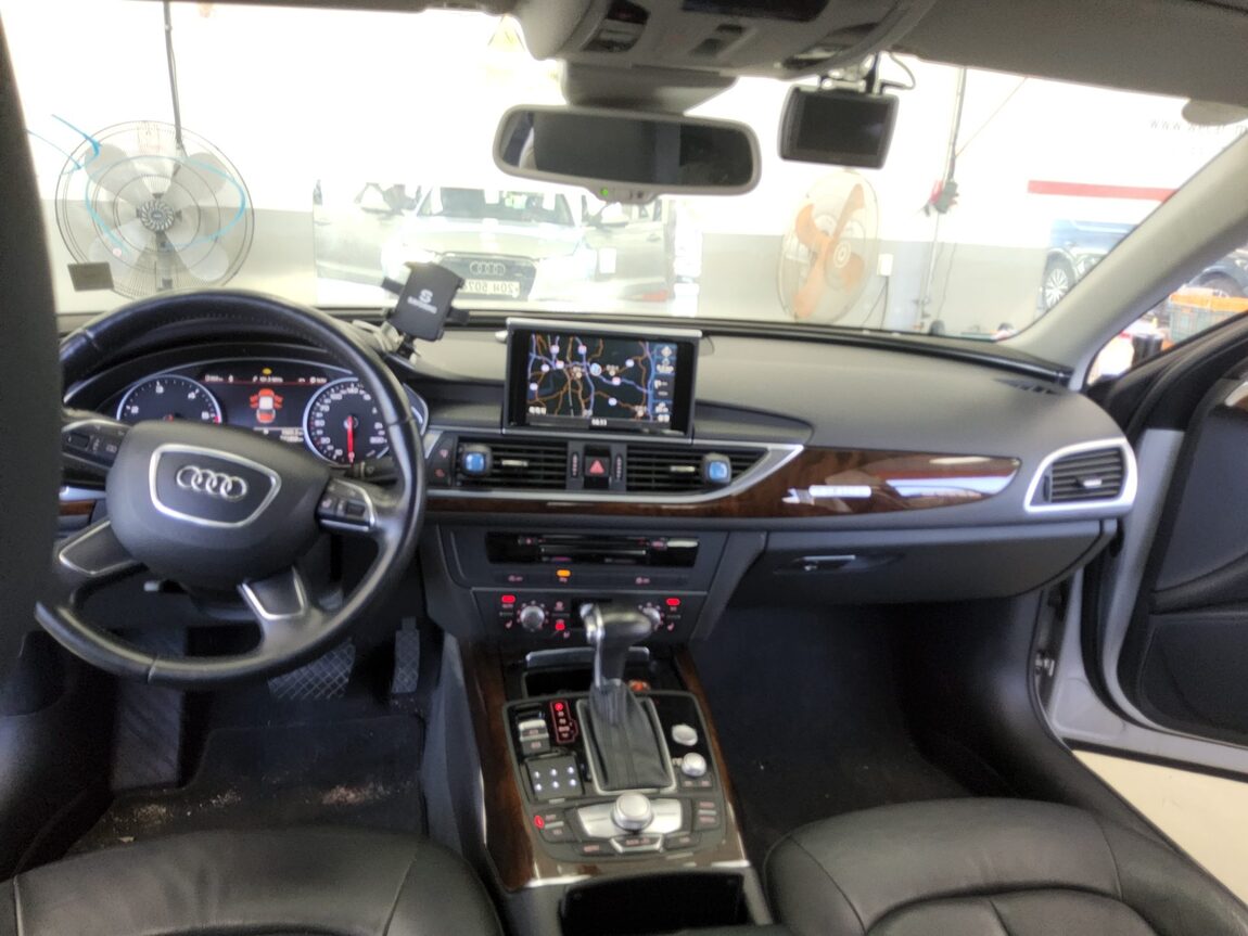 AUDI A6 (4TH GEN) 45 TDI QUATTRO 2015 - zdjęcie 11