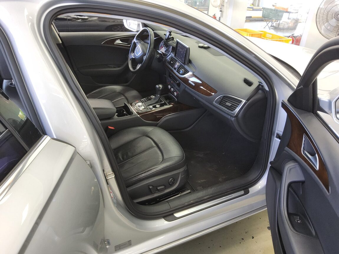 AUDI A6 (4TH GEN) 45 TDI QUATTRO 2015 - zdjęcie 14
