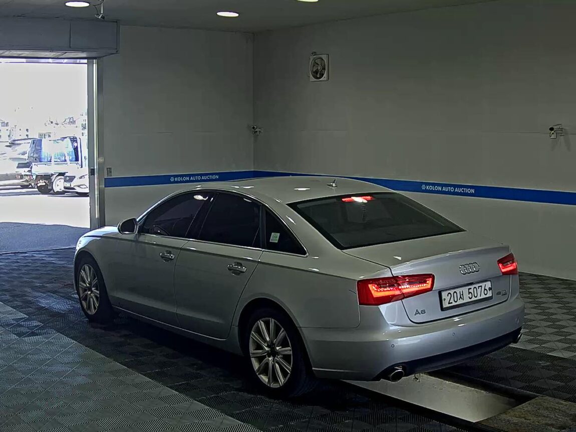 AUDI A6 (4TH GEN) 45 TDI QUATTRO 2015 - zdjęcie 6