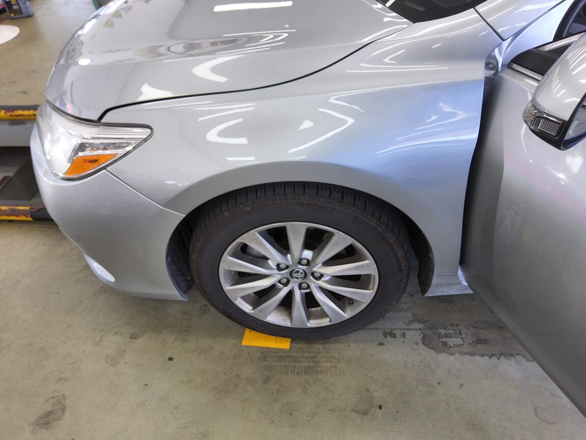 TOYOTA CAMRY (9TH GEN) 2.5 HYBRID XLE 2016 - zdjęcie 20