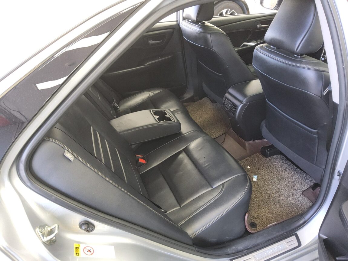TOYOTA CAMRY (9TH GEN) 2.5 HYBRID XLE 2016 - zdjęcie 13