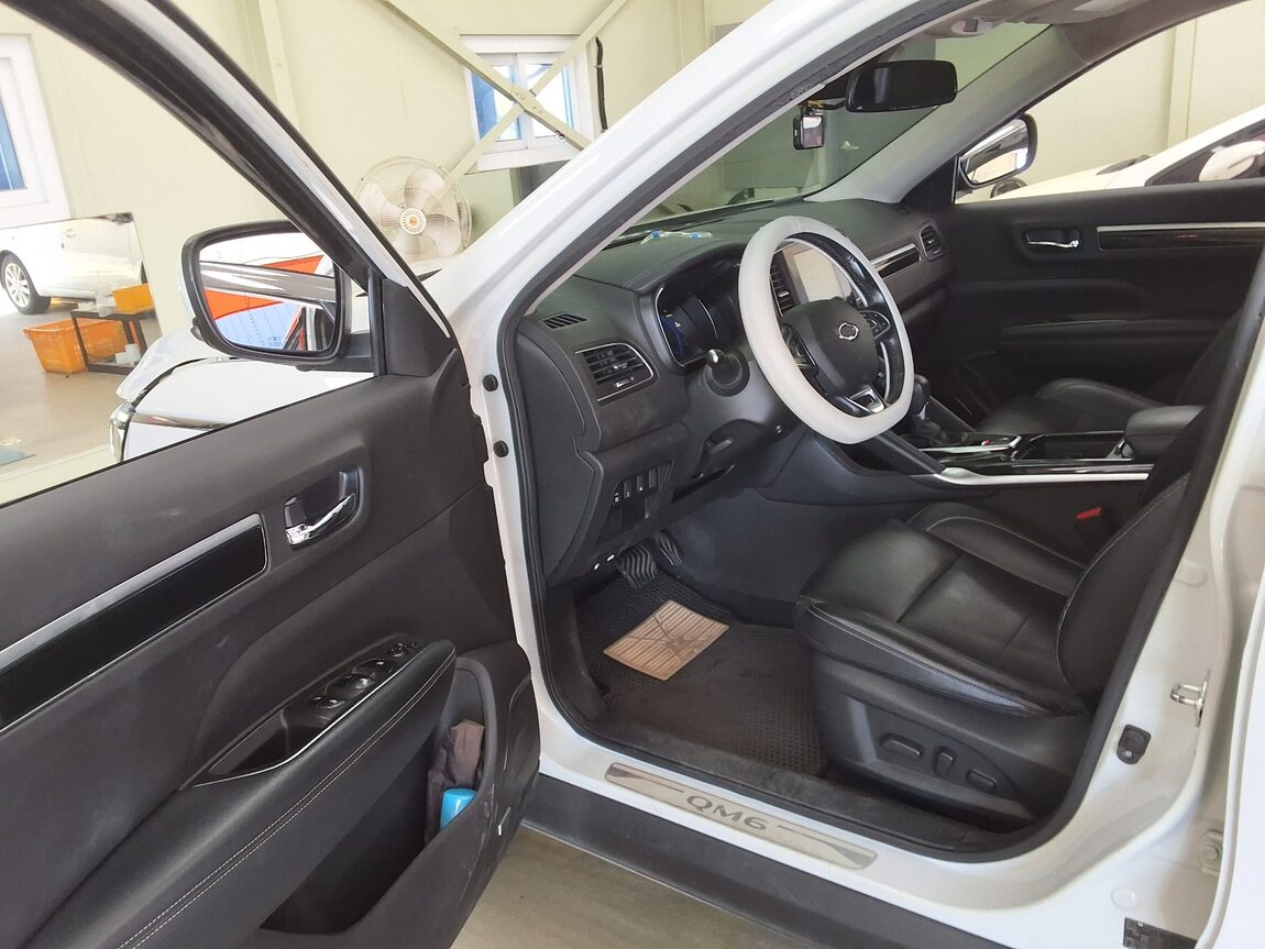 RENAULT (SAMSUNG) QM6 2.0 dCi 4WD RE SIGNATURE 2017 - zdjęcie 11