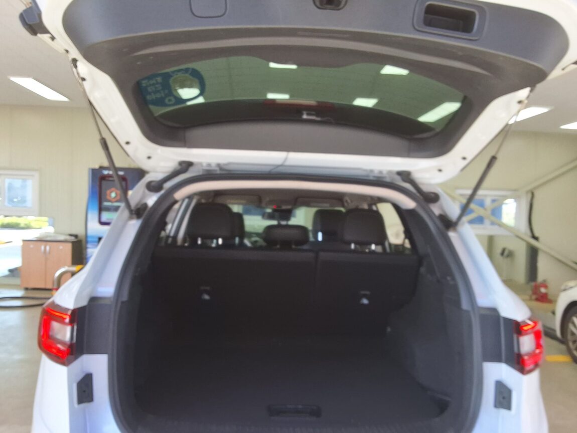 RENAULT (SAMSUNG) QM6 2.0 dCi 4WD RE SIGNATURE 2017 - zdjęcie 16