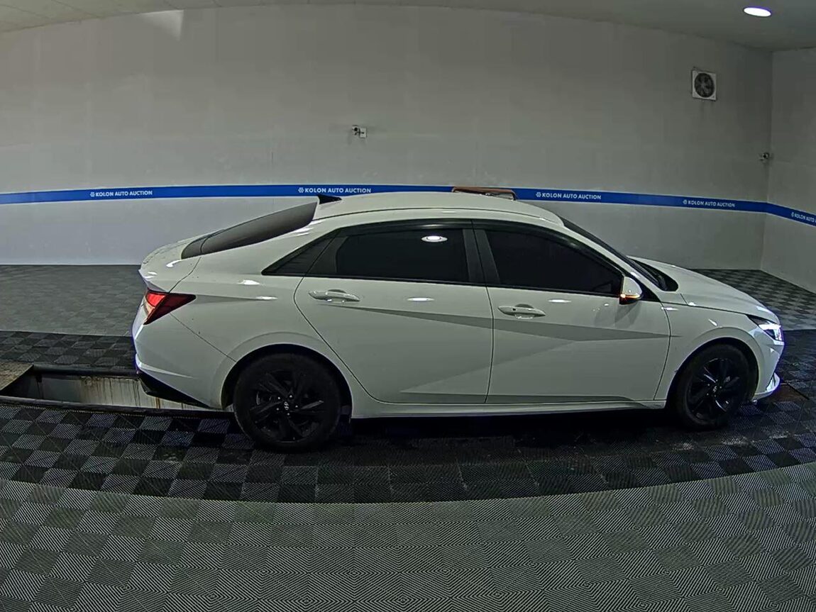 HYUNDAI AVANTE HYBRID (CN7) HEV MODERN 2023 - zdjęcie 4