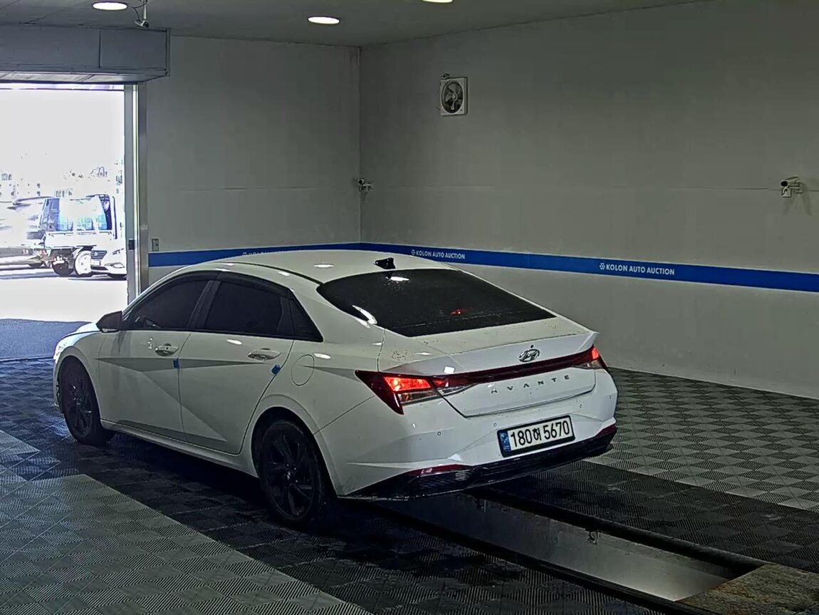 HYUNDAI AVANTE HYBRID (CN7) HEV MODERN 2023 - zdjęcie 6
